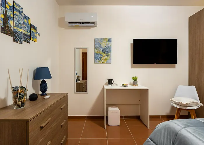 Torre Dei Venti Bed & Breakfast 3*